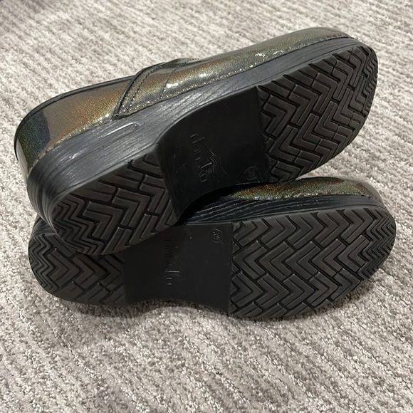 Dansko Slides - Picture 4 of 4